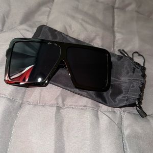 SOLD Brand new sunglasses